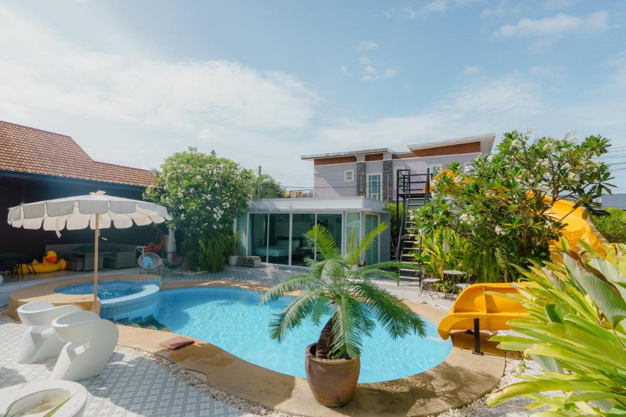 บ้านเคียงเลภูวิว Art Gallery Pool วิลล่า